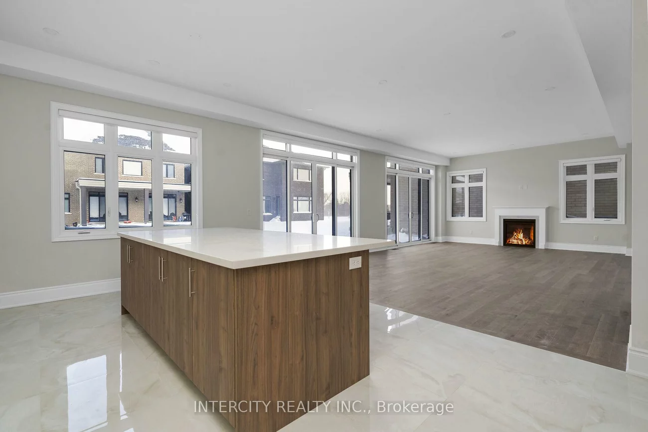 20, Saxby Farm, King City, King