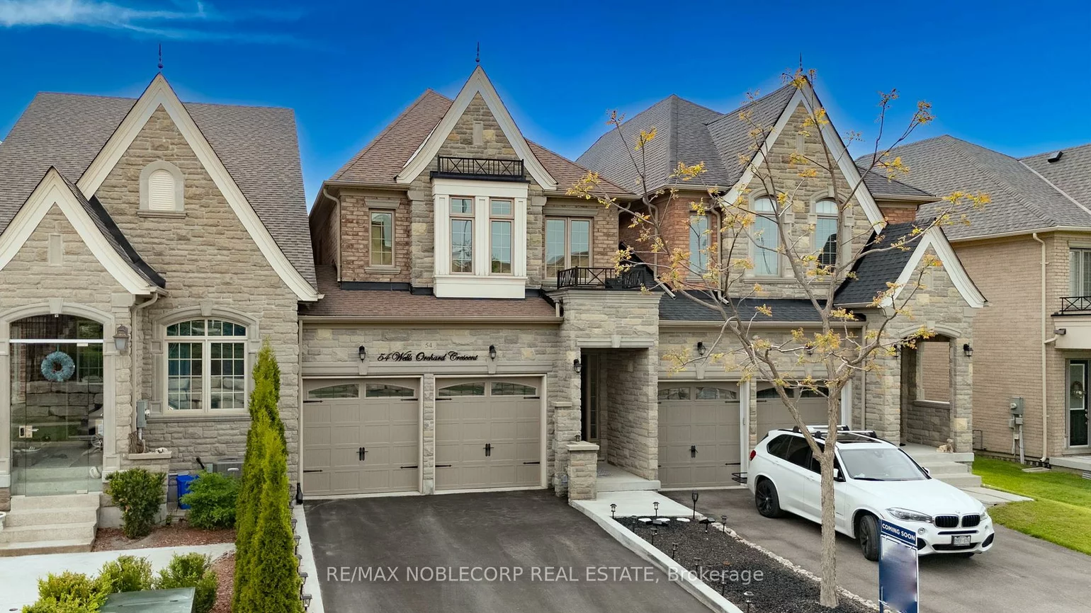 54, Wells Orchard, King City, King