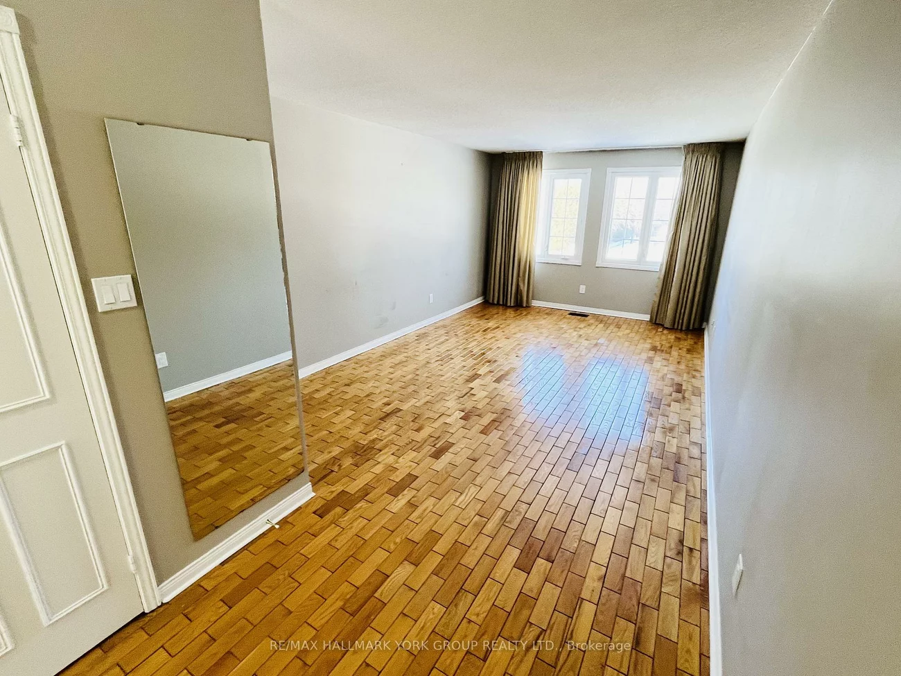 191, Burton, King City, King