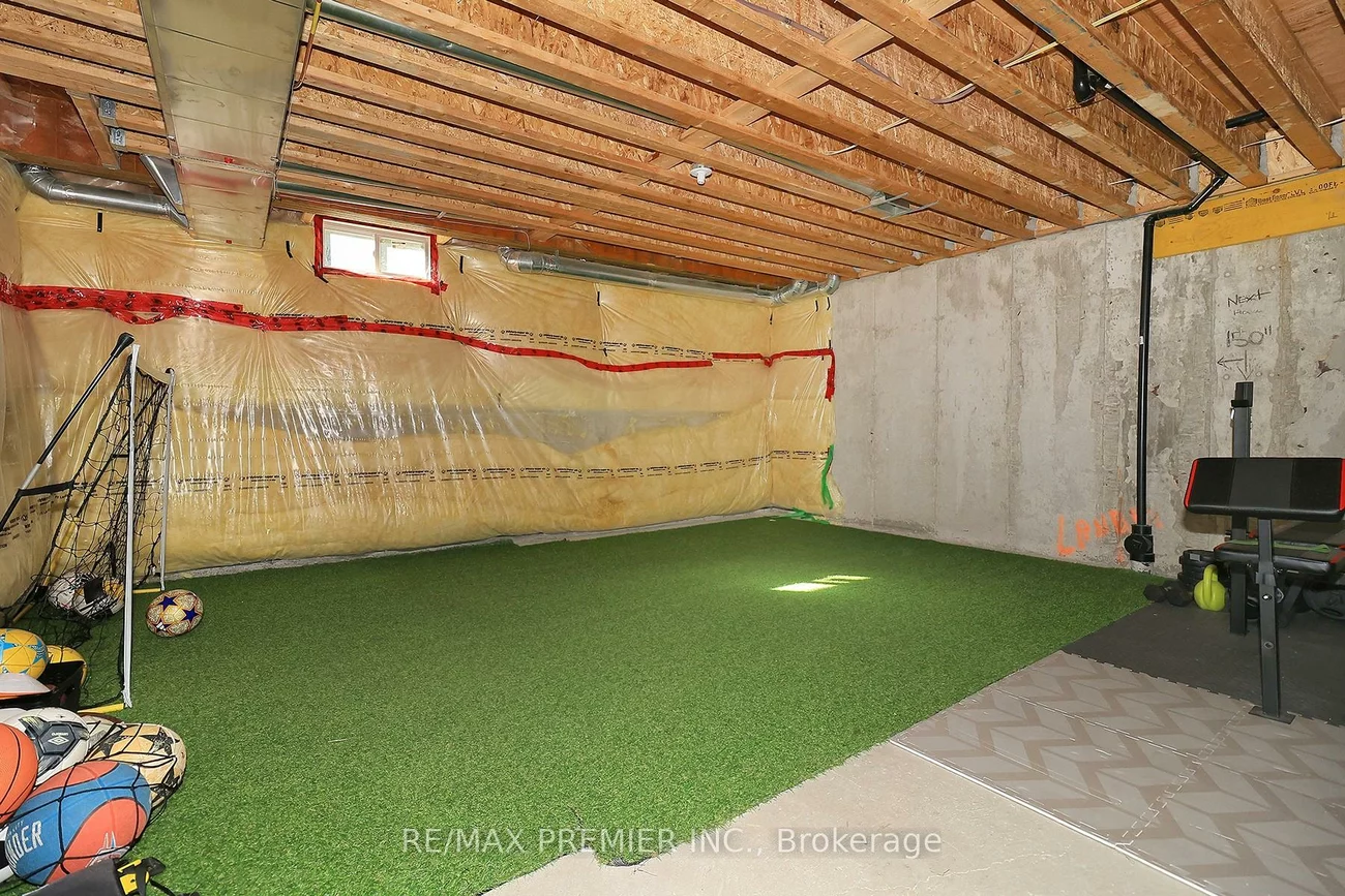 39, Caliber, Nobleton, King