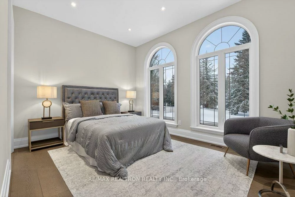 14705, Jane, King City, King