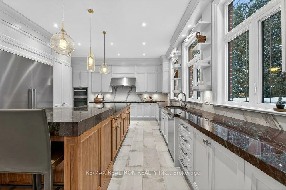 14705, Jane, King City, King