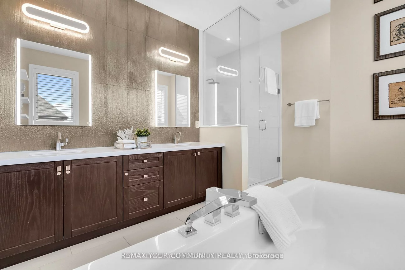 8, King, King City, King