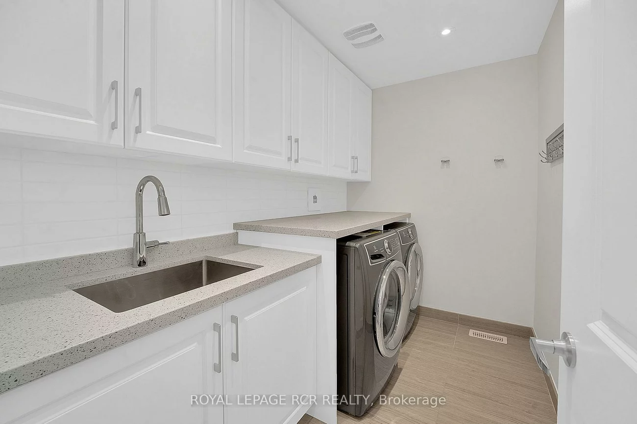 32, Tatton, King City, King