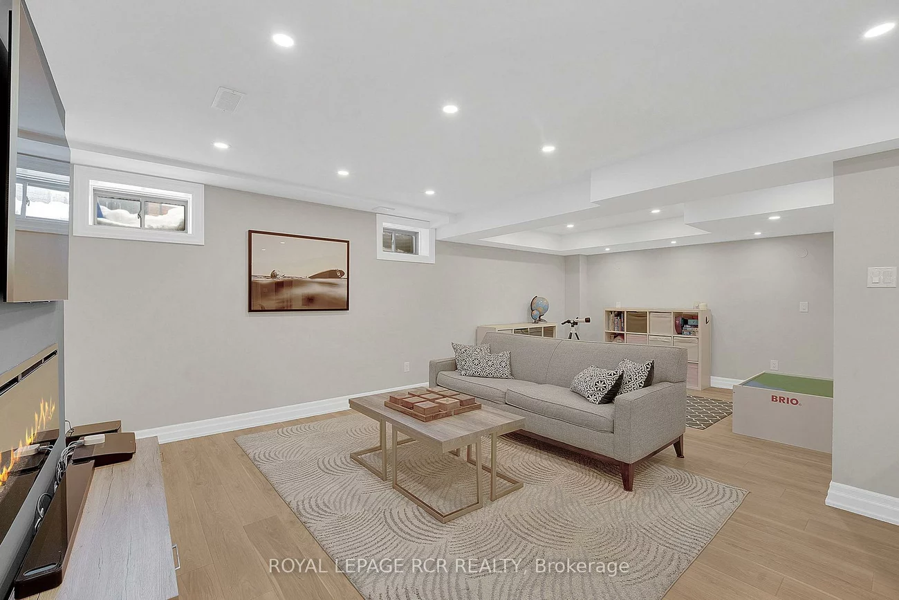 32, Tatton, King City, King