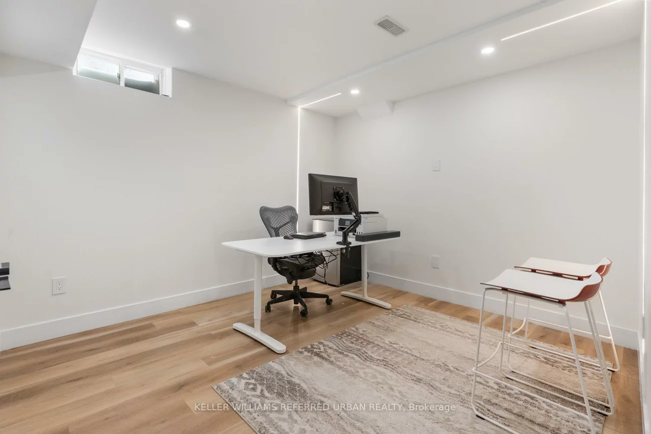 17, Bighorn, Nobleton, King