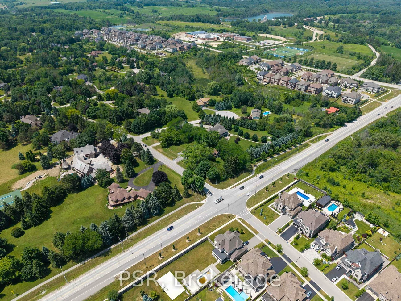 10, Kingscross, King City, King