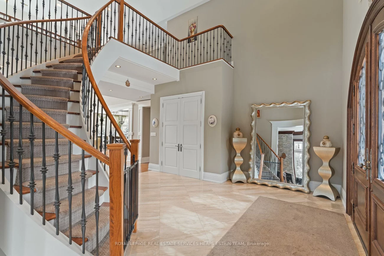 206, Churchill, Rural King, King