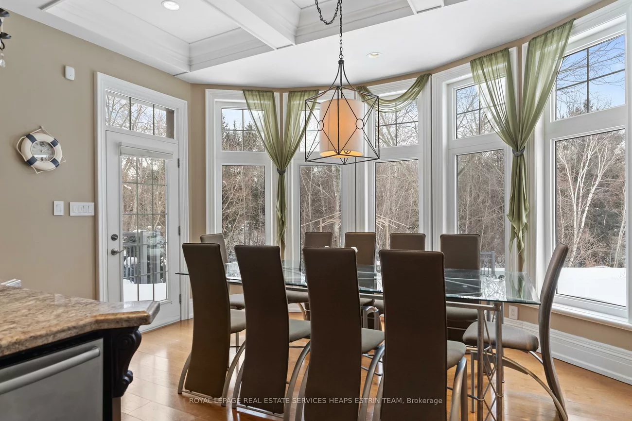 206, Churchill, Rural King, King