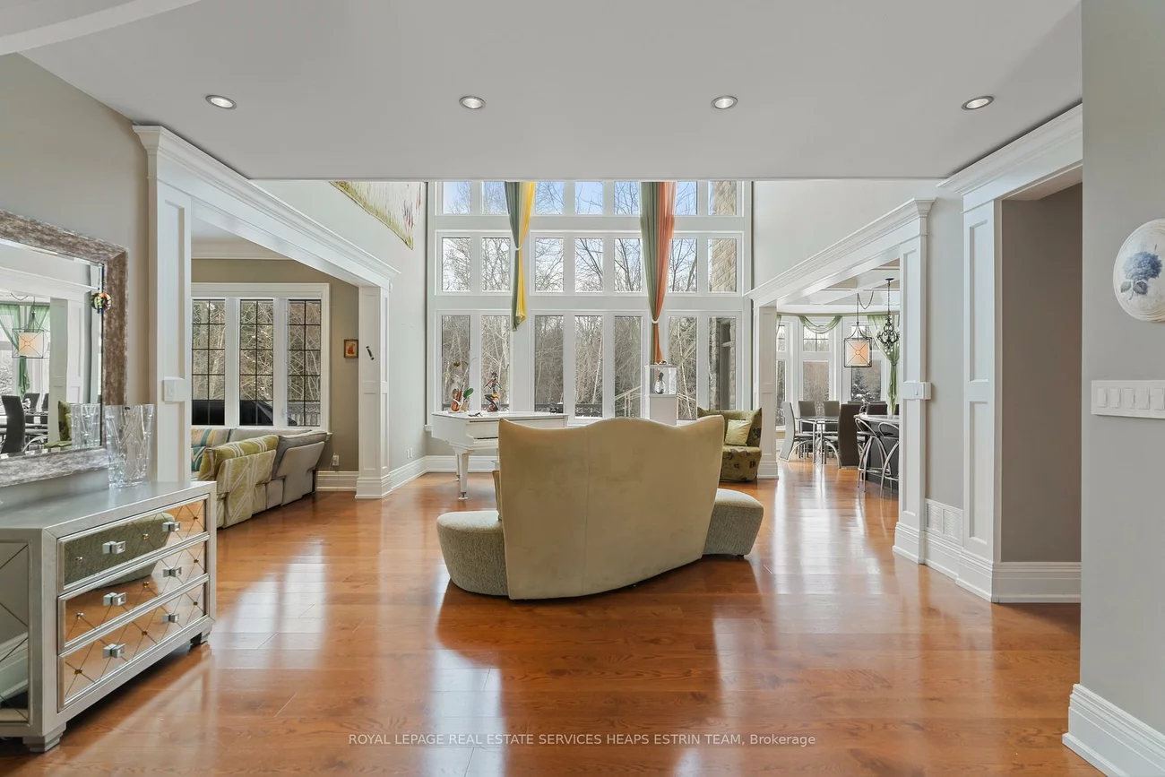 206, Churchill, Rural King, King