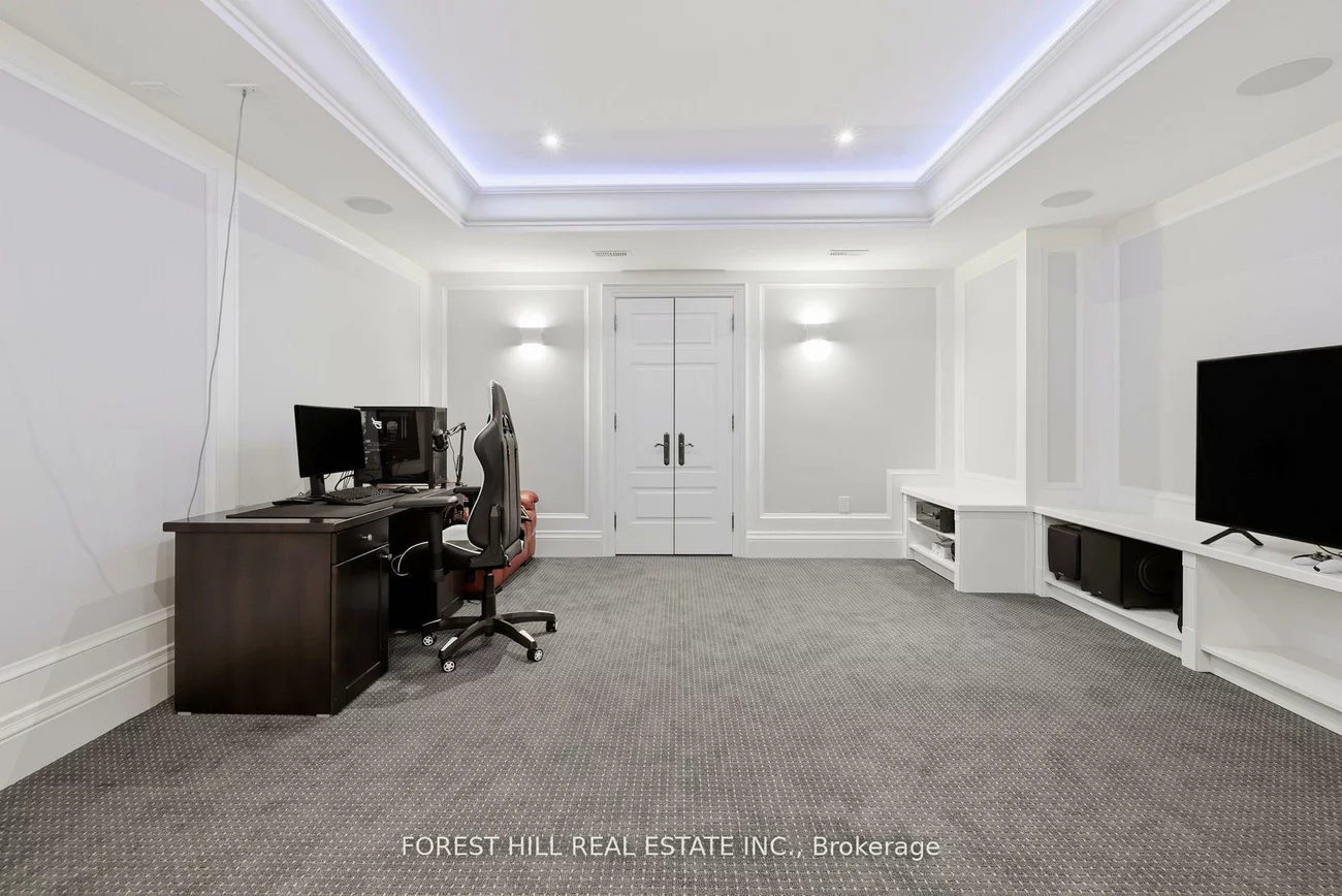 39, Patricia, King City, King