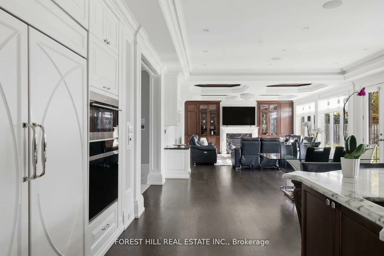 39, Patricia, King City, King