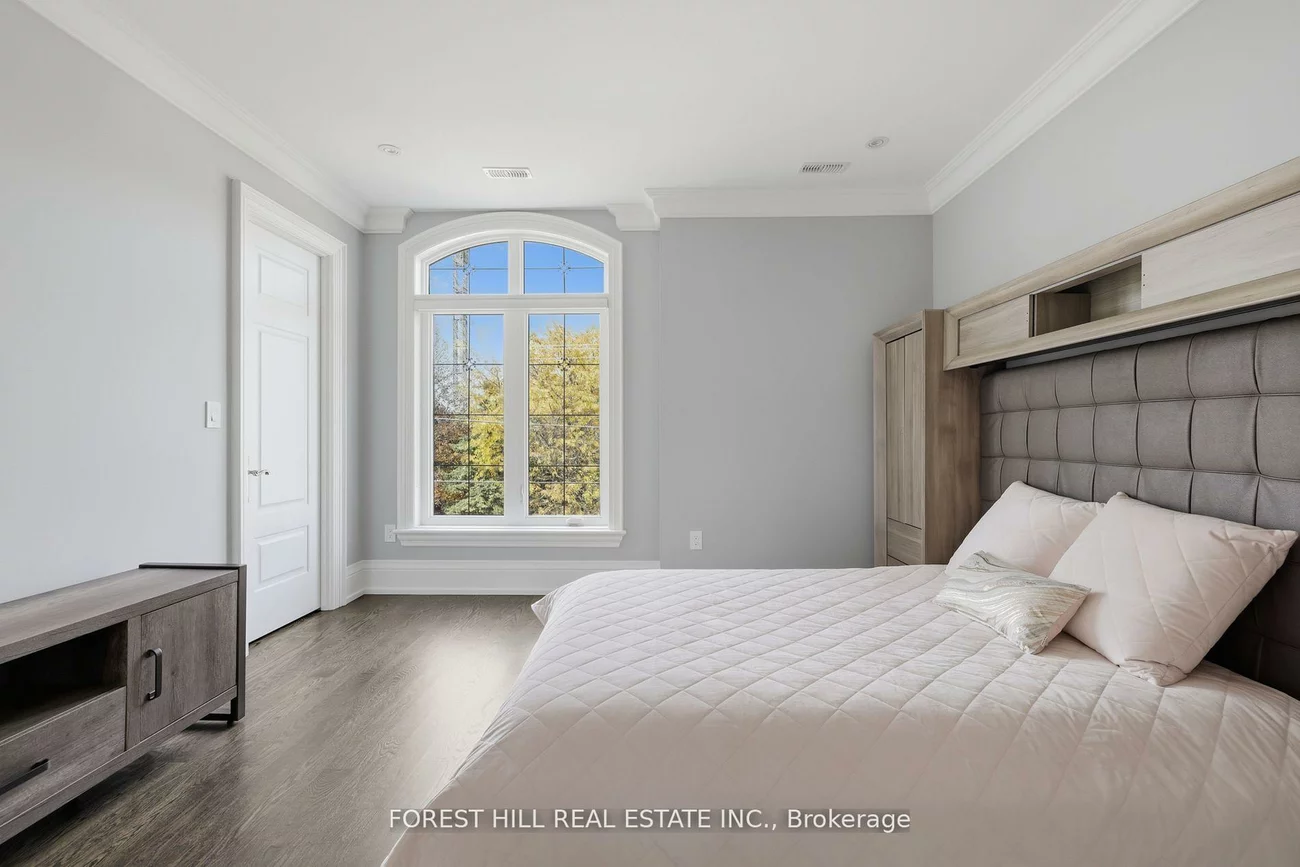 39, Patricia, King City, King