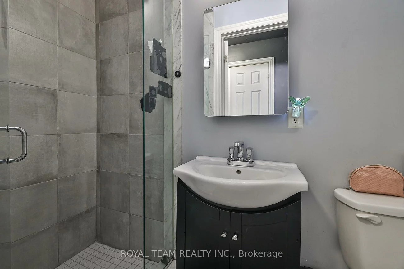 1, Ria, King City, King