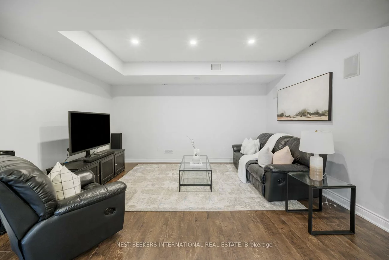 12, Albert Hill, Nobleton, King