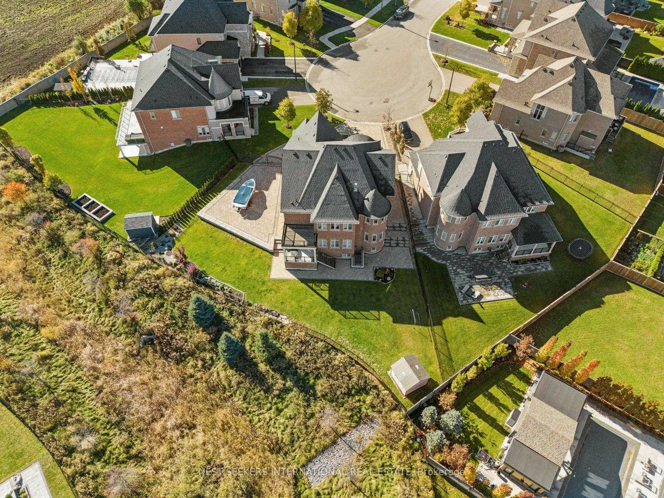 12, Albert Hill, Nobleton, King