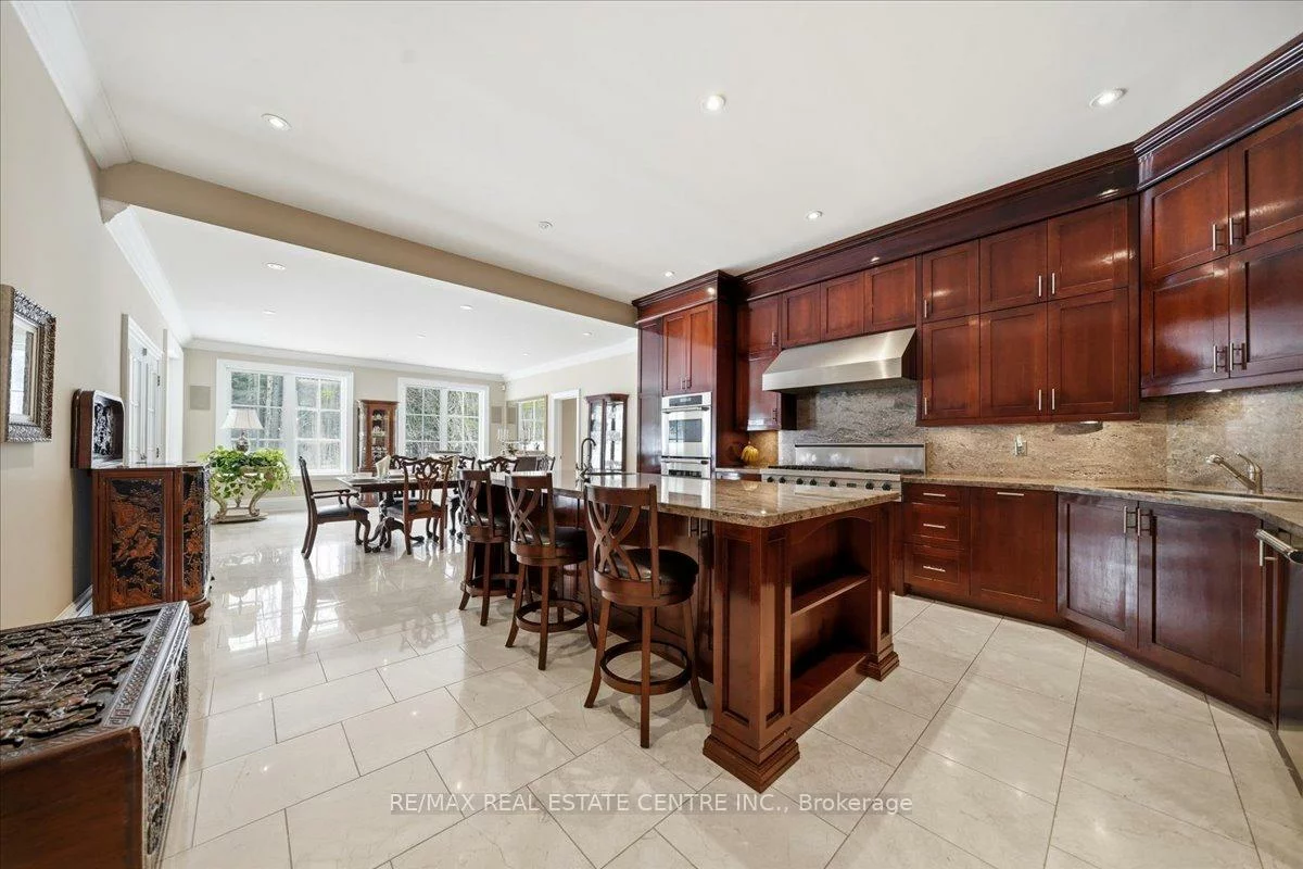 65, Kingswood, Rural King, King