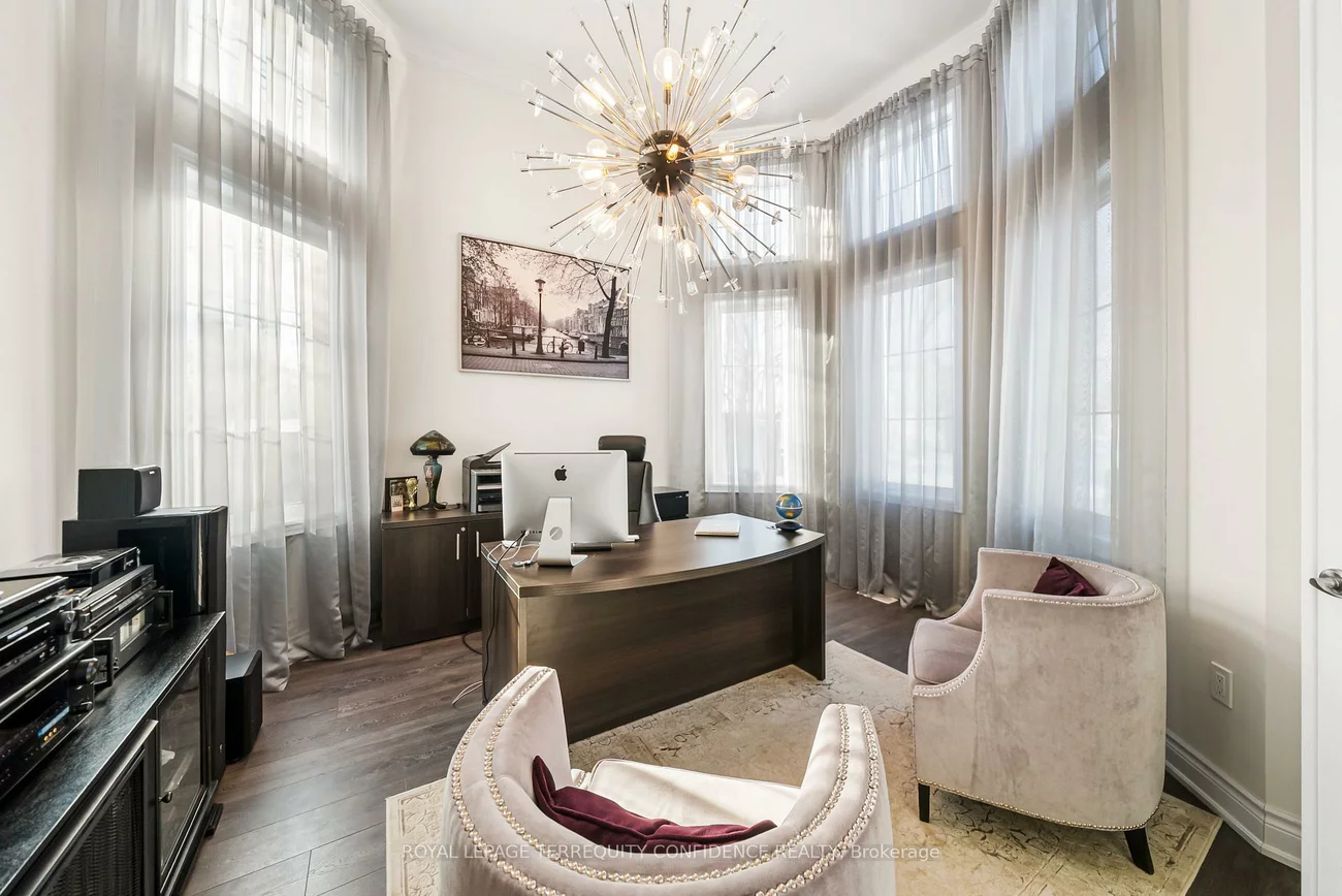 23, Macmurchy, Nobleton, King