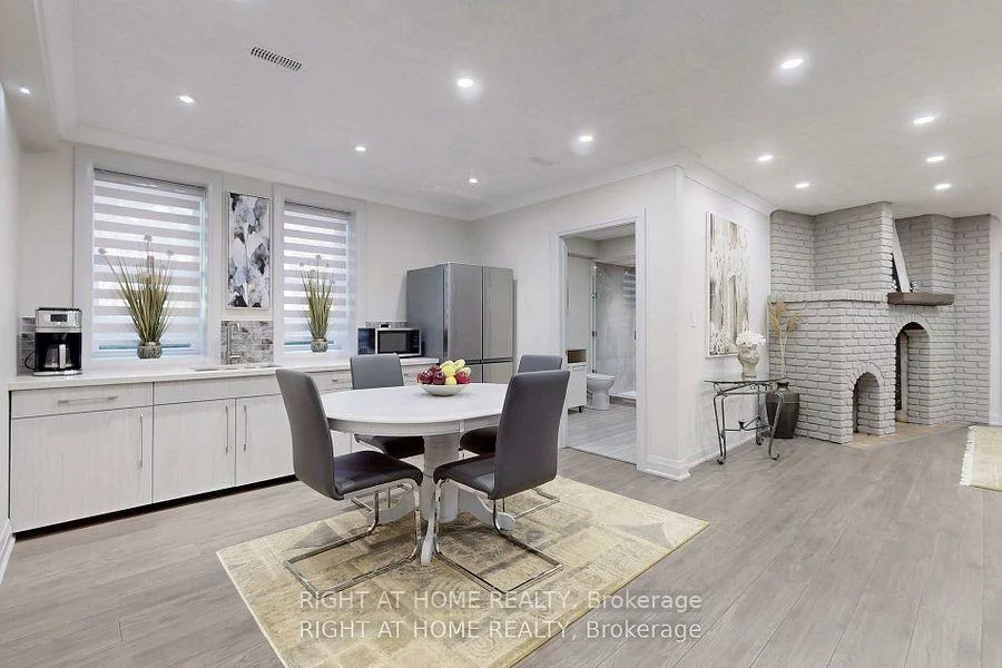 15, Old Church, Rural King, King