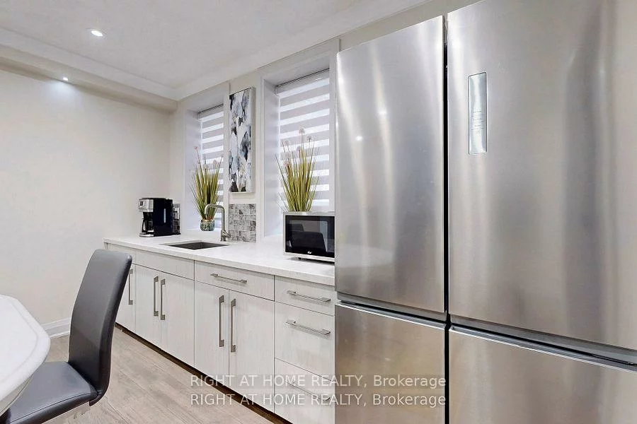 15, Old Church, Rural King, King