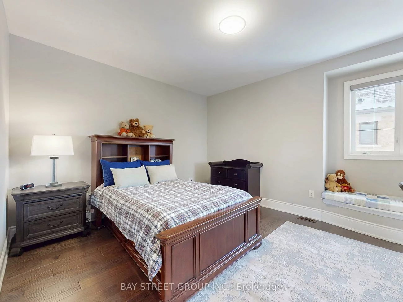 39, Cairns, King City, King