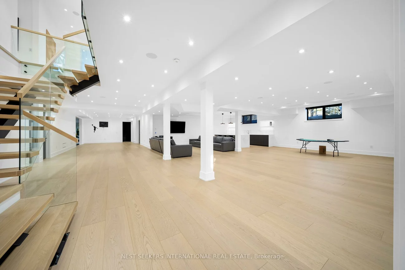 29, Greenside, Rural King, King