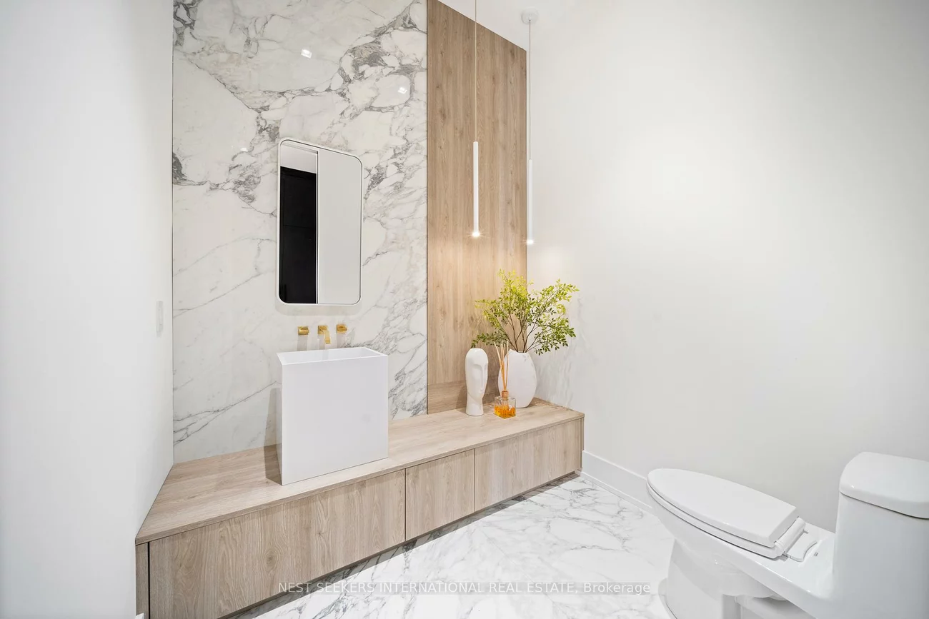 29, Greenside, Rural King, King