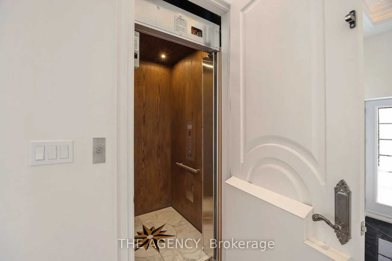 3310, 18th Side rd, Rural King, King