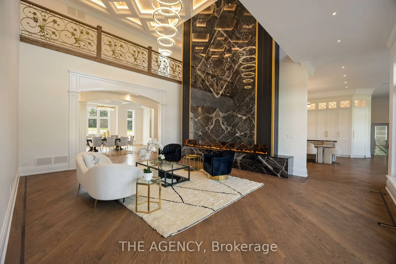 3310, 18th Side rd, Rural King, King