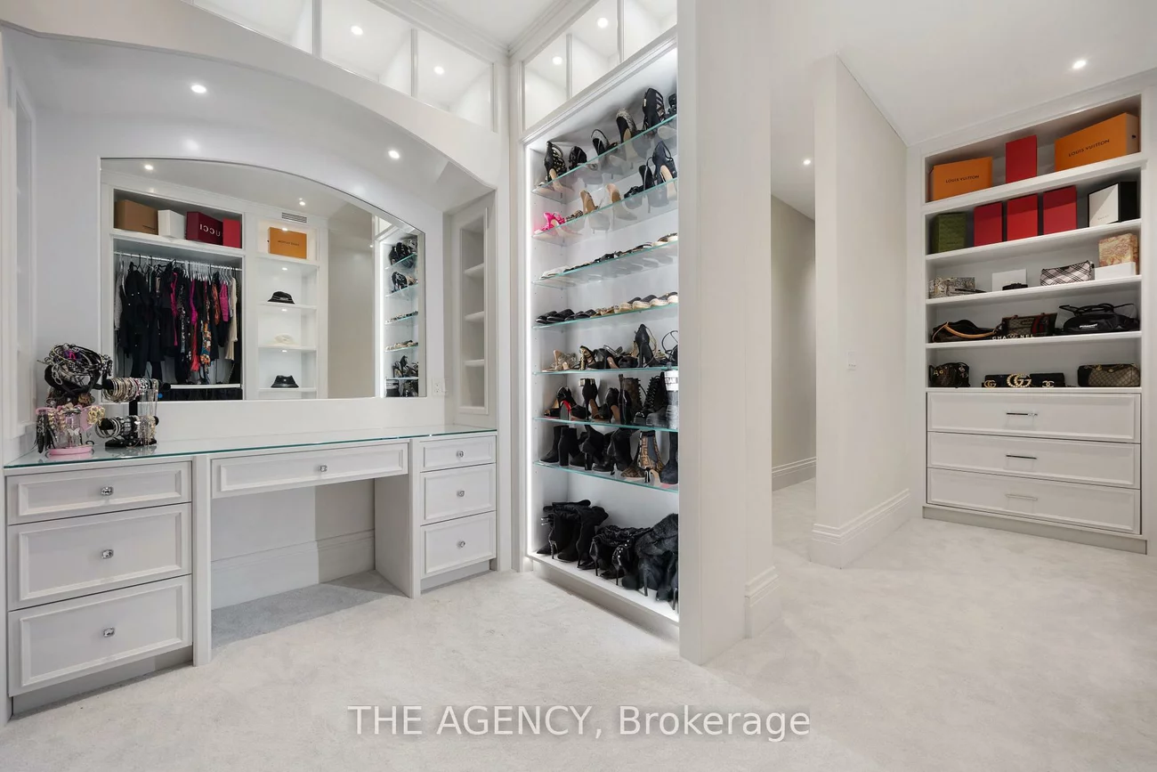 3310, 18th Side rd, Rural King, King