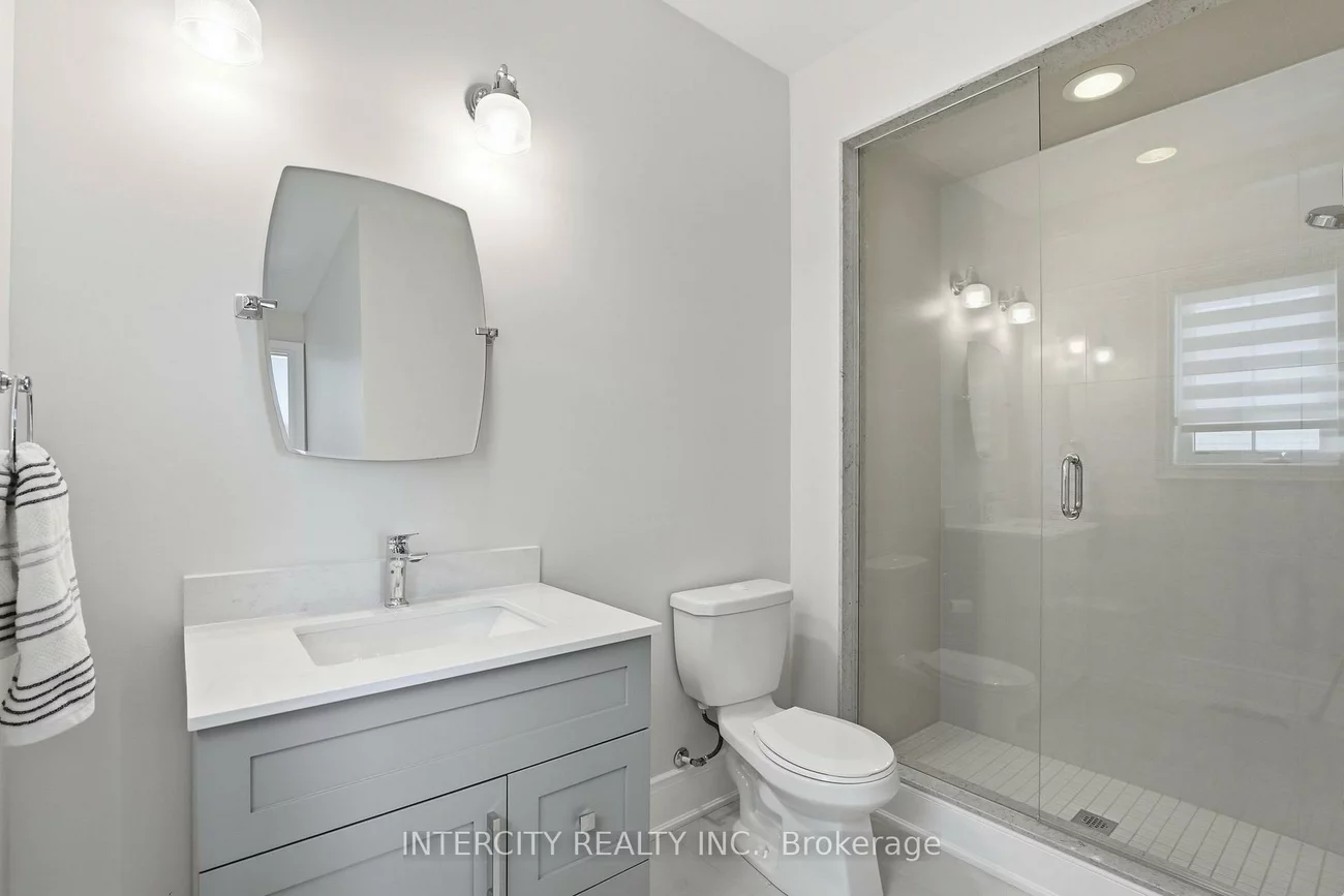 15, Coastal, Nobleton, King