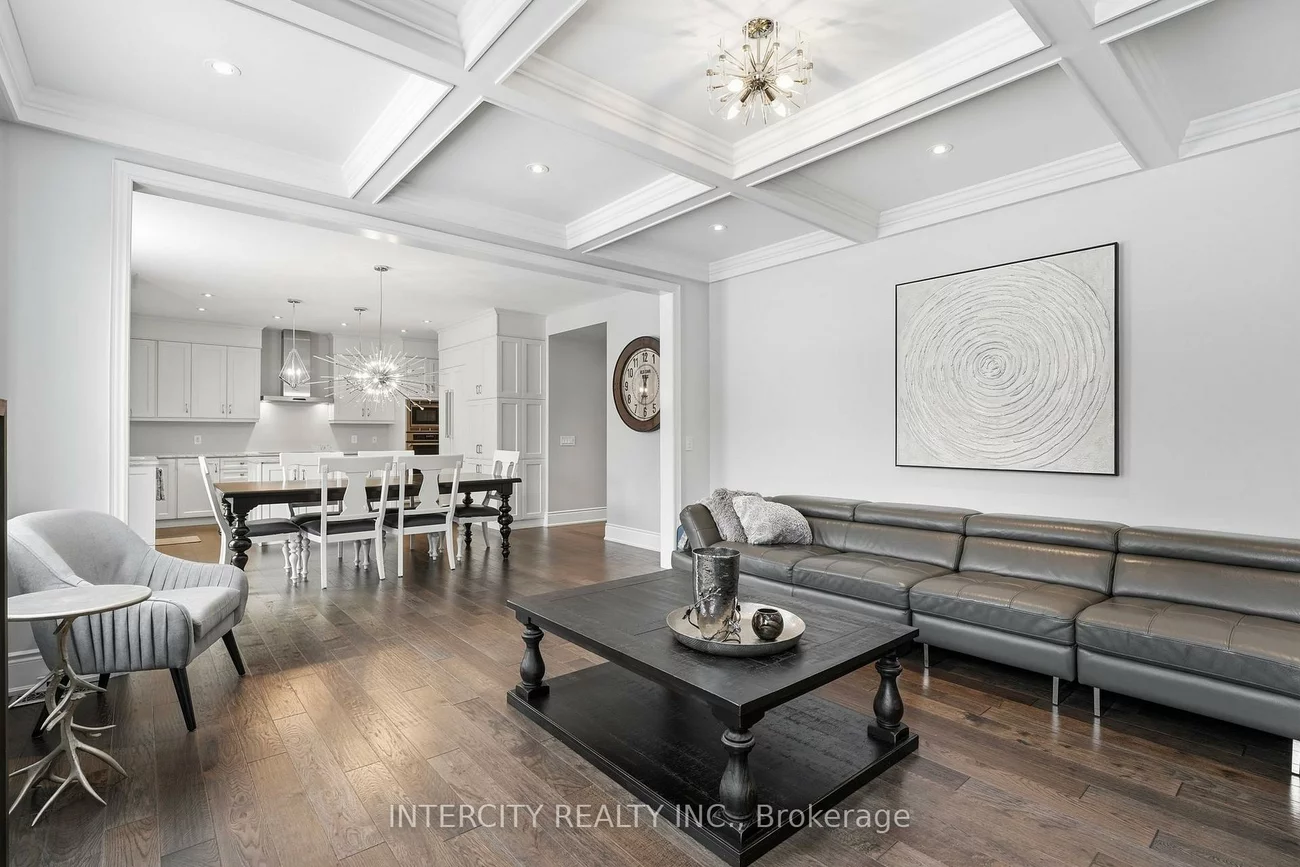 15, Coastal, Nobleton, King