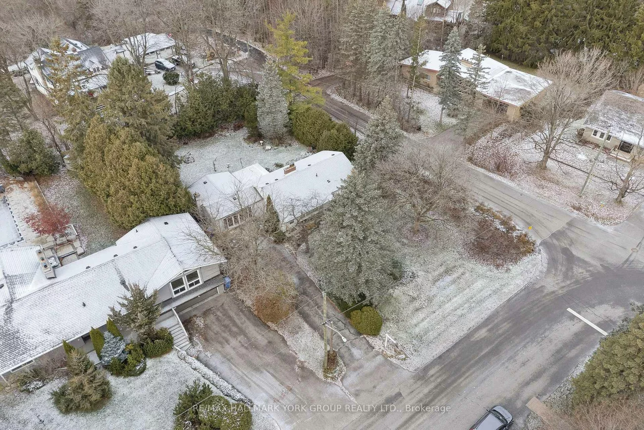 60, Charles, King City, King