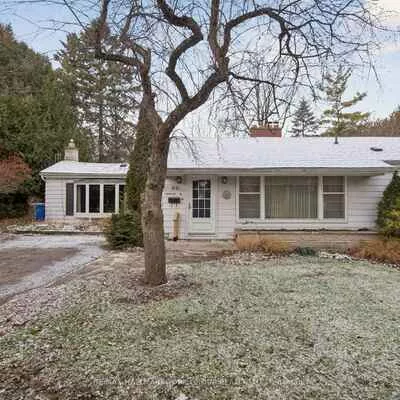 60, Charles, King City, King