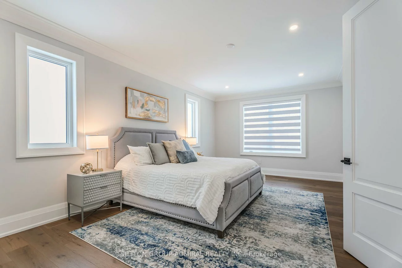 41, Elizabeth, Nobleton, King