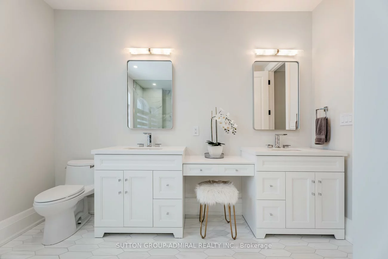 41, Elizabeth, Nobleton, King