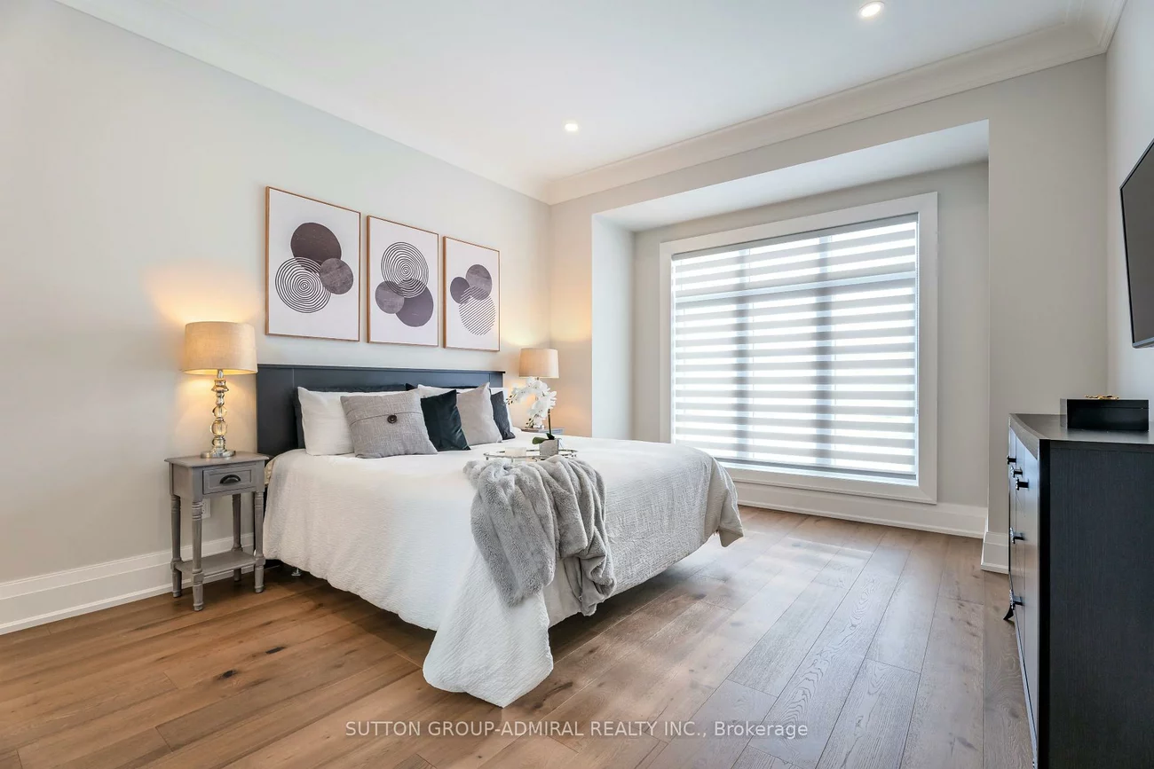 41, Elizabeth, Nobleton, King