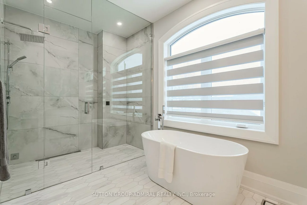 41, Elizabeth, Nobleton, King