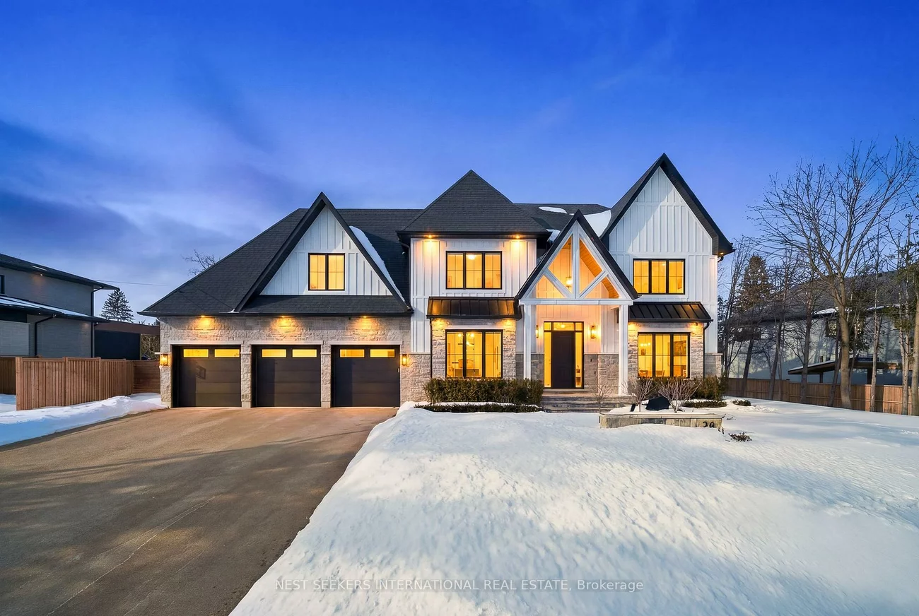 26, Royal, Nobleton, King