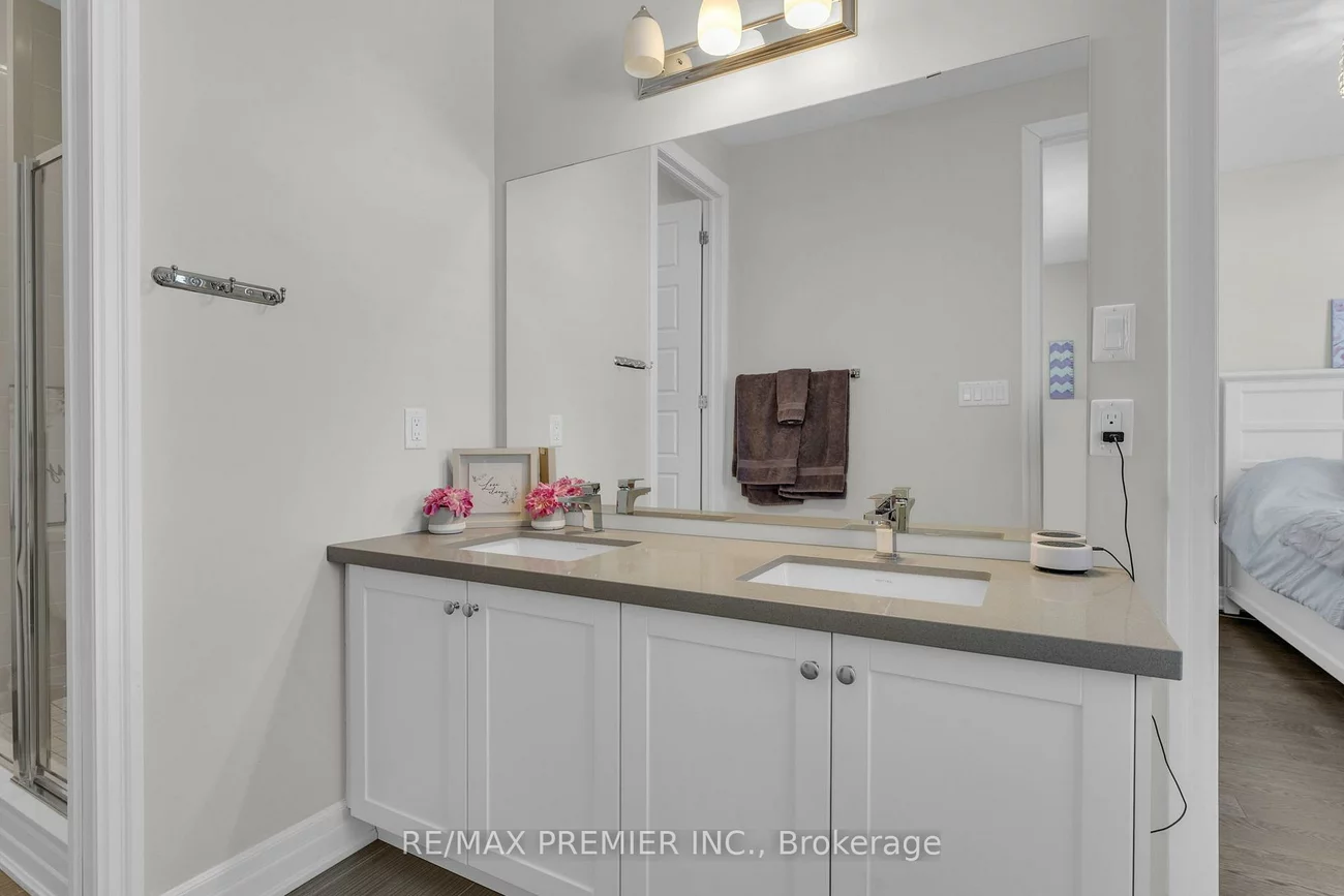 14, King, King City, King