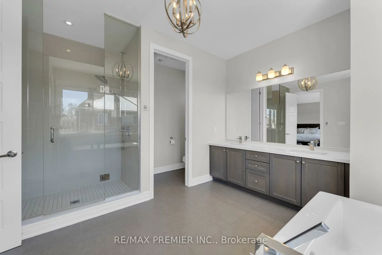 14, King, King City, King