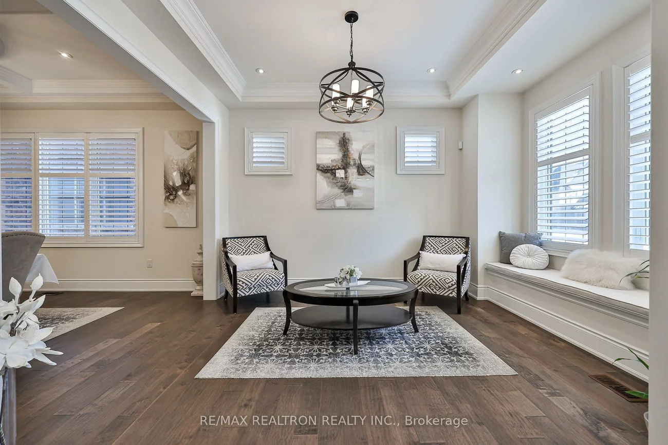 63, Cairns, King City, King