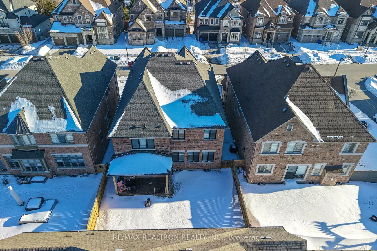 63, Cairns, King City, King