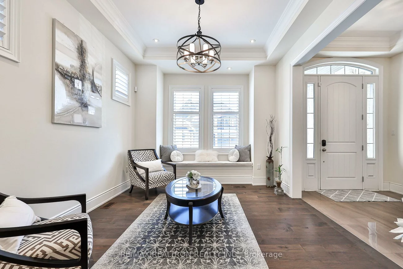 63, Cairns, King City, King