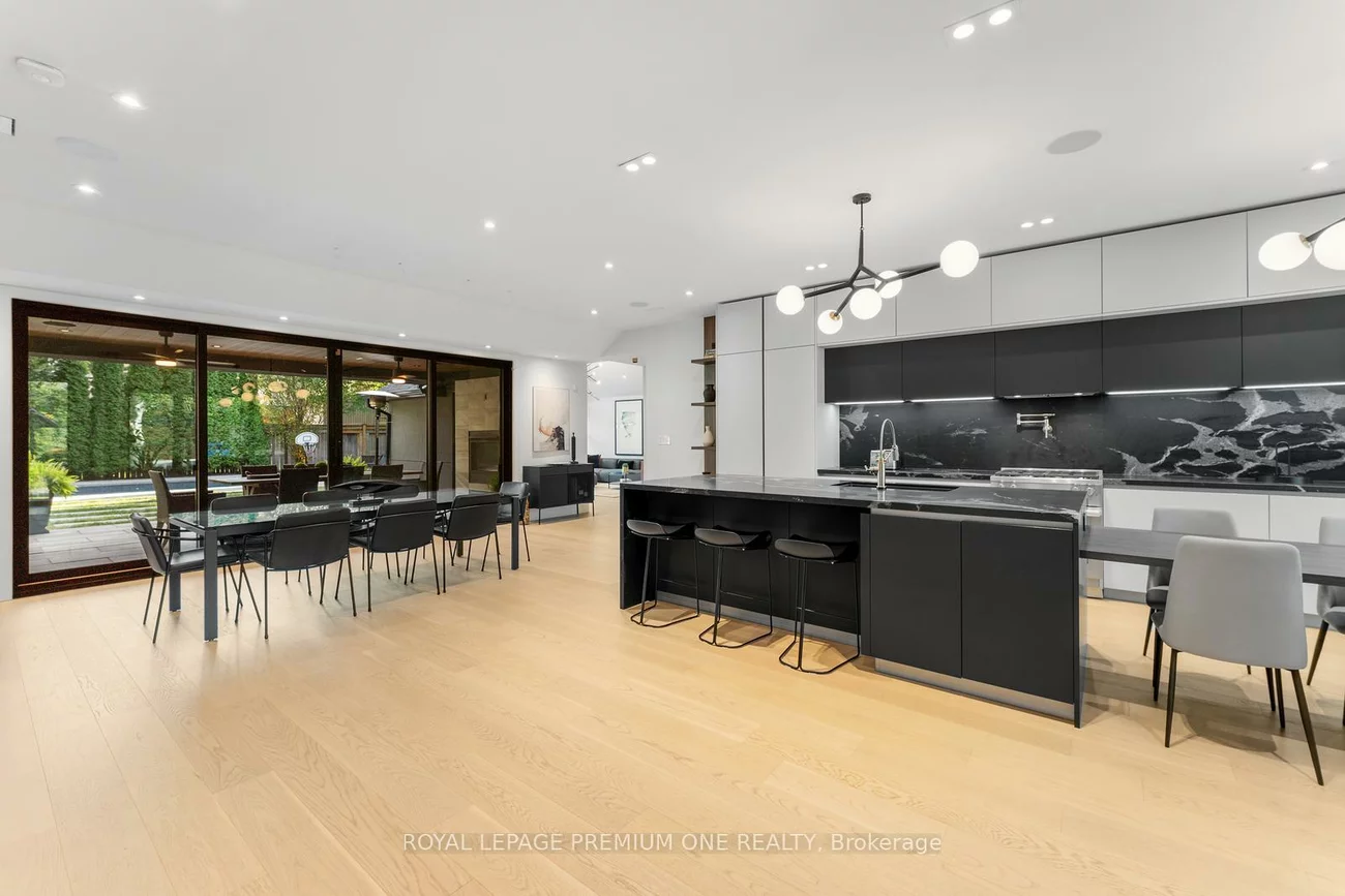 49, Norman, King City, King