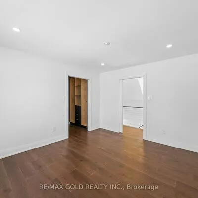 72, Goodfellow, Nobleton, King