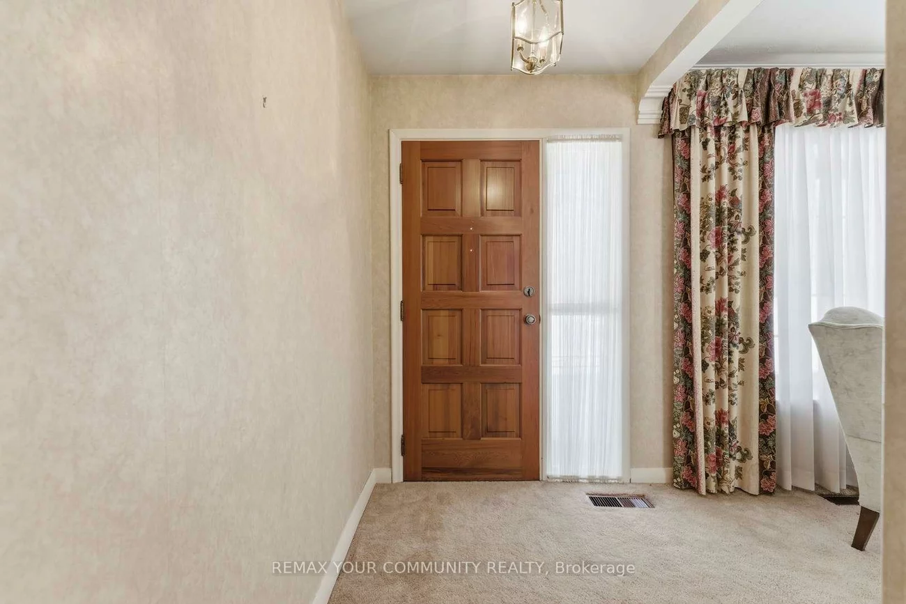 29, Patricia, King City, King