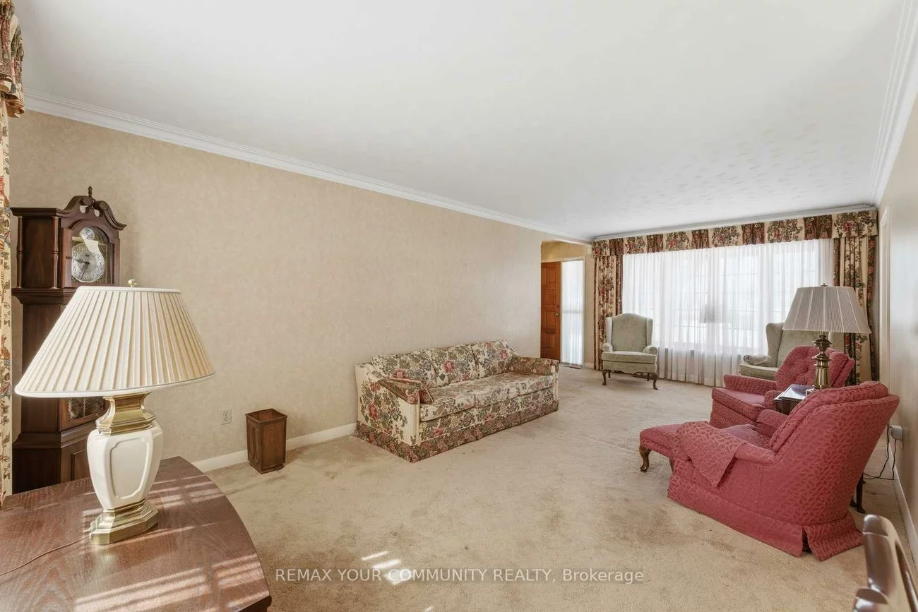 29, Patricia, King City, King