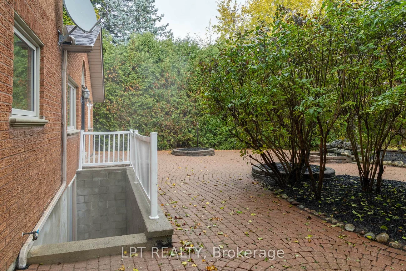 35, Dennis, King City, King