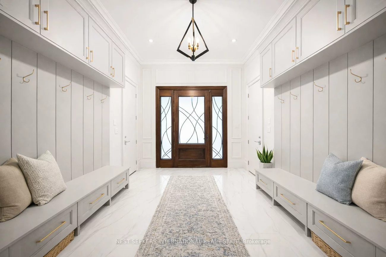 920, 18TH, King City, King